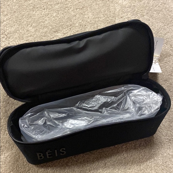 BEIS The 2 in 1 Cosmetic Case in black - Picture 5 of 5